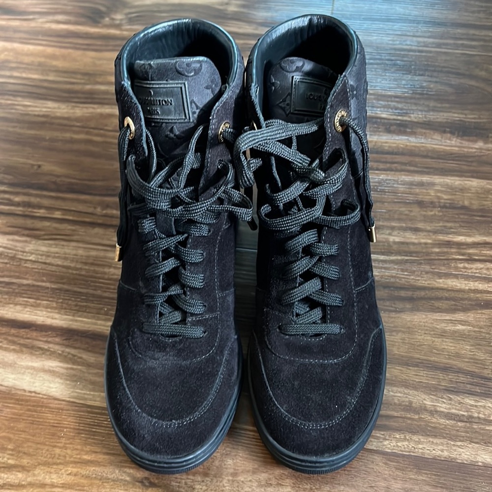 LOUIS VUITTON CLIFF TOP Wedge Sneaker size 38